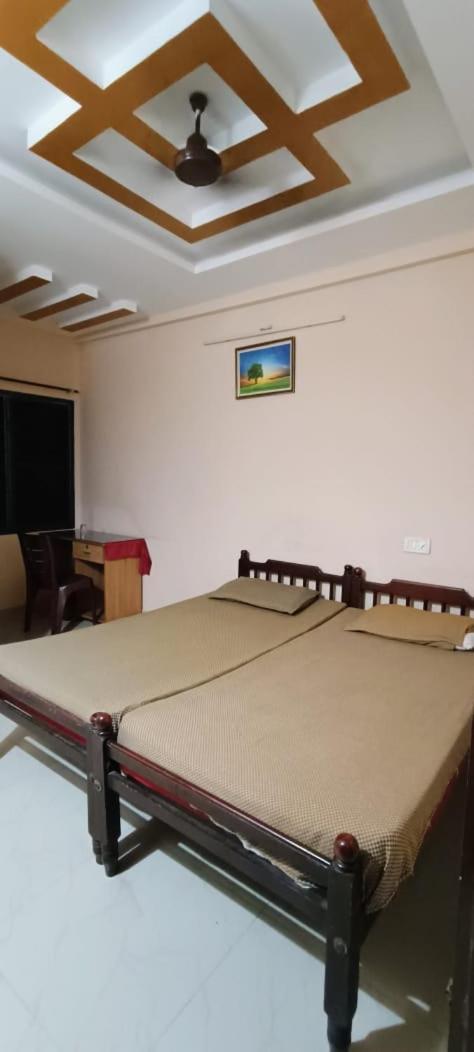 Classic Tourist Home Kochi Екстериор снимка
